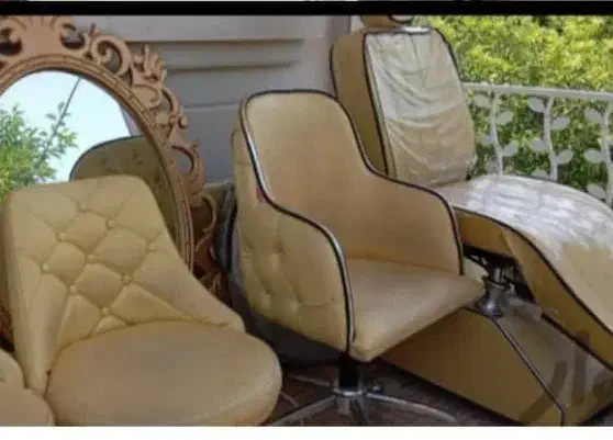 لوازم  آرایشگاه|آرایشگاه و سالن‌های زیبایی|شاندرمن, |دیوار