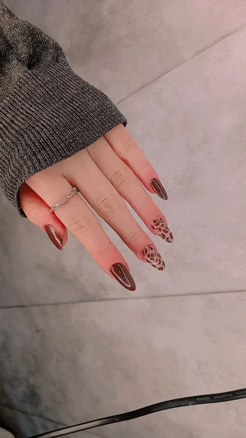 ناخنکار|خدمات آرایشگری و زیبایی|مرودشت, ژیان|دیوار