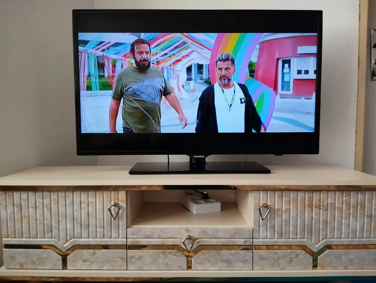 تلویزیون 40 اینچ سامسونگ|تلویزیون و پروژکتور|نسیم‌شهر, |دیوار