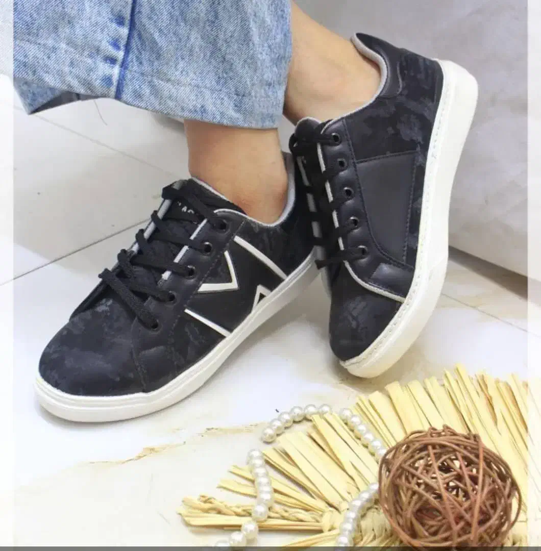 کفش اسپرت و مجلسی|کیف، کفش، کمربند|یاسوج, |دیوار