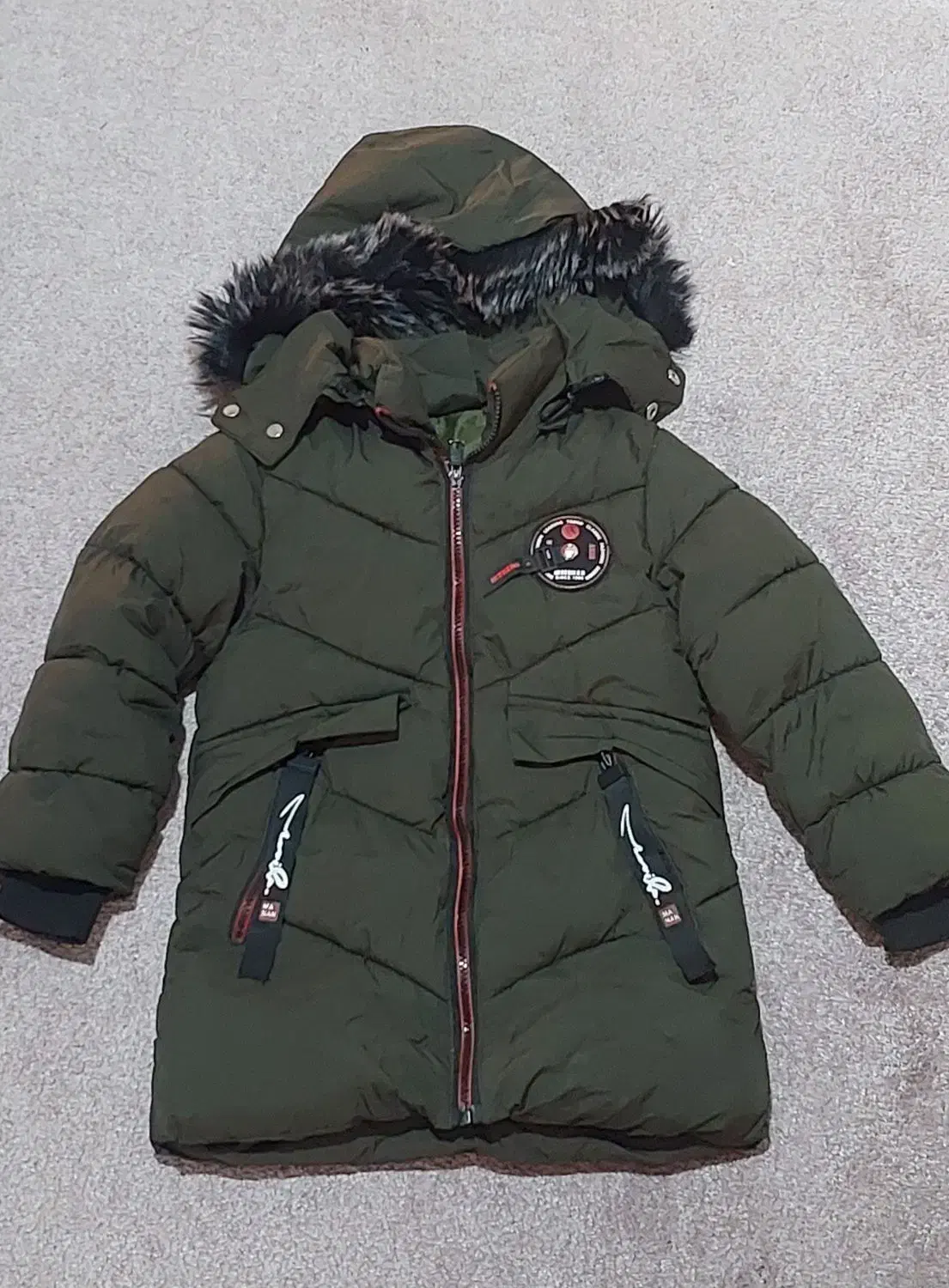 لباس مناسب ۴ تا ۶ سال|کفش و لباس بچه|شاهین‌شهر, فدک|دیوار