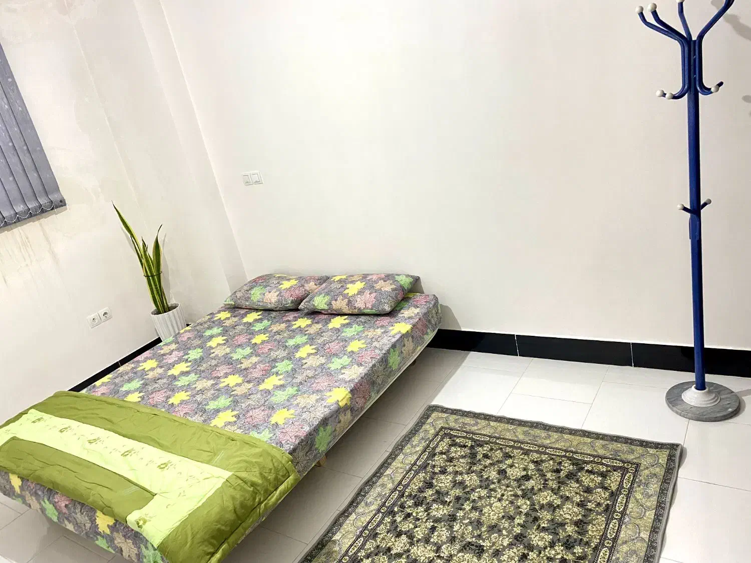 مبله صدرا دو خواب لوکس پارکینگ دار|اجارهٔ کوتاه‌مدت آپارتمان و سوئیت|شیراز, شهرک گلستان|دیوار
