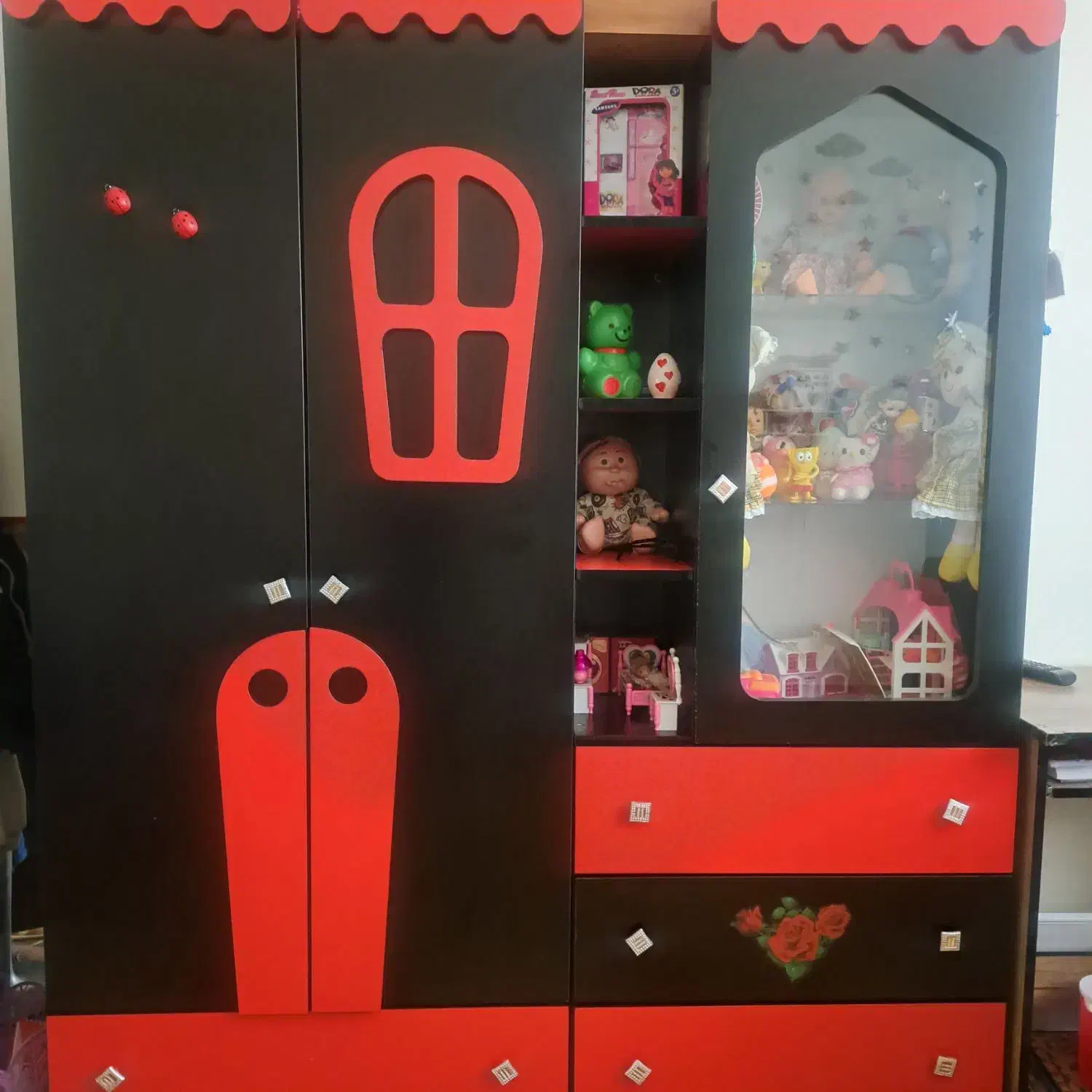 تخت و کمد|تخت و سرویس خواب|بروجرد, |دیوار