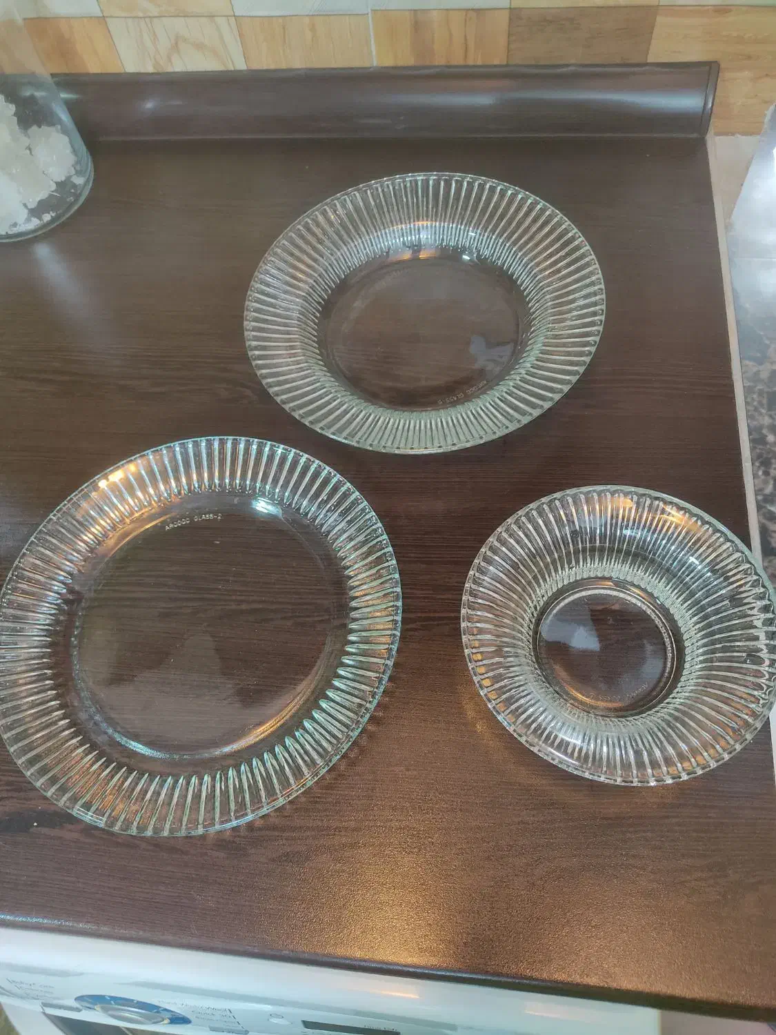 بشقاب|ظروف سرو و پذیرایی|شاهینشهر, خانه کارگر|دیوار