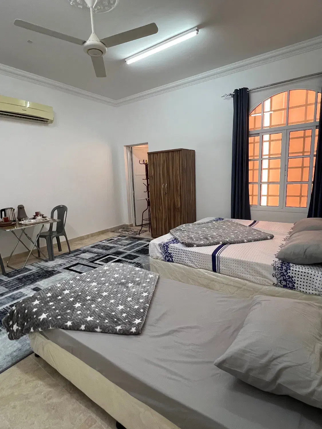 هاستل خانوادگی واقع در مسقط، عمان مناسبترین قیمت|اجارهٔ کوتاهمدت آپارتمان و سوئیت|شیراز, حومه شیراز|دیوار