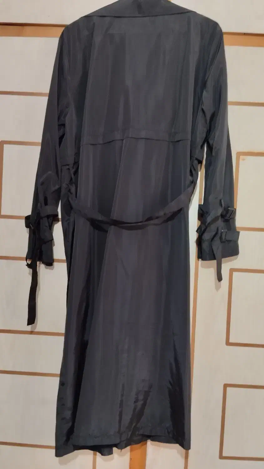 بارونی مشکی|لباس|شاهدشهر, |دیوار