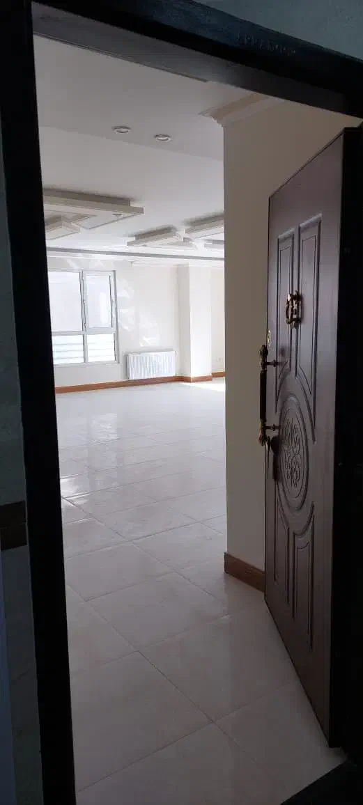 آپارتمان ۲۰۶ متری سعدی شمالی|فروش آپارتمان|زنجان, |دیوار