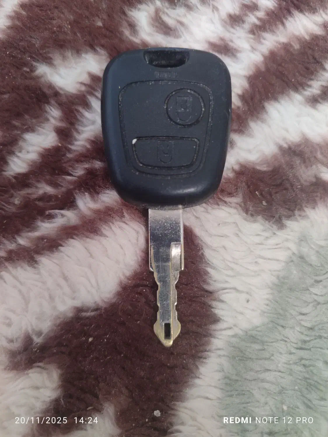 سویچ ماشین پژو|اشیا|سبزوار, گلشن|دیوار