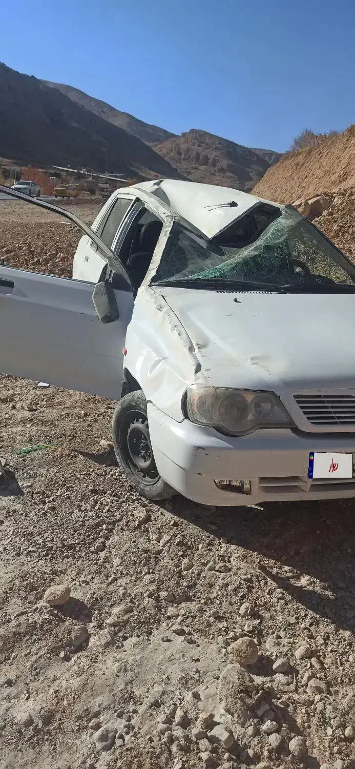 ۱۳۲مدل۹۸|خودرو سواری و وانت|آباده, |دیوار