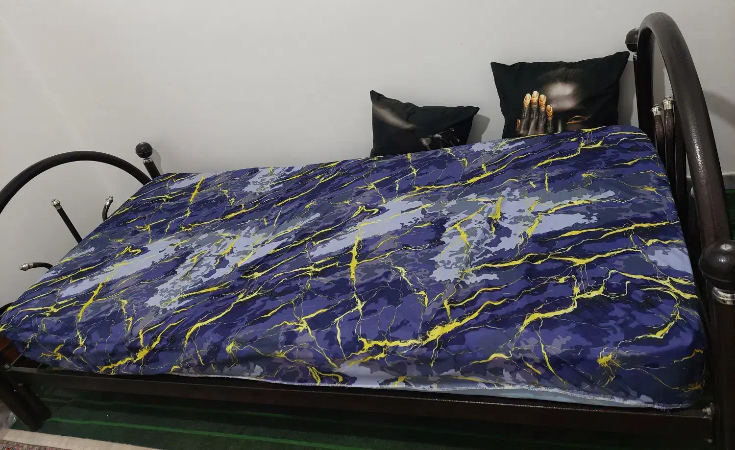 تخت یکنفره بدون تشک|تخت و سرویس خواب|سمنان, |دیوار