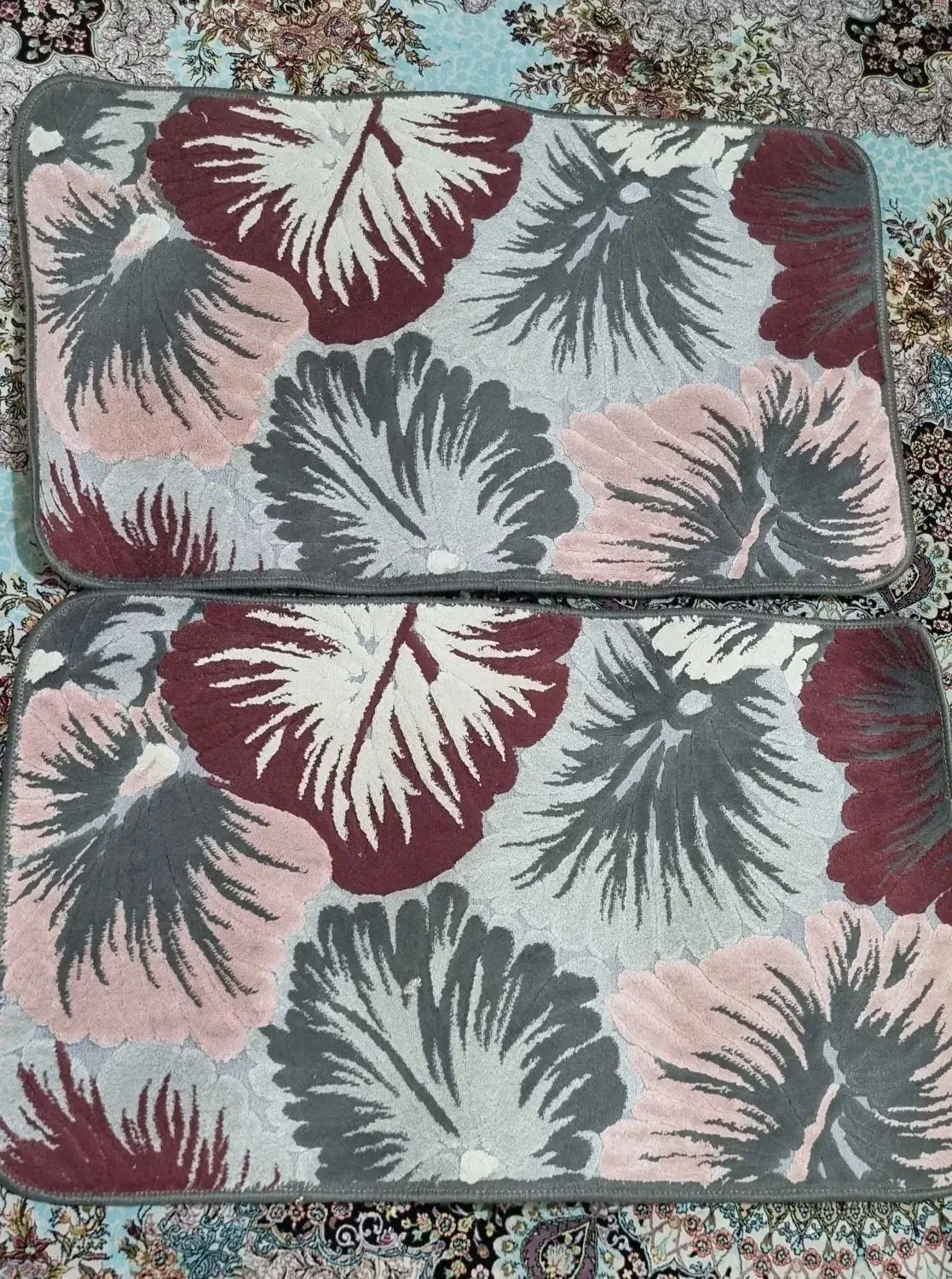 فرش ۴متری فانتزی بهمراه دوعدد پادری|فرش|تهران, سجاد|دیوار