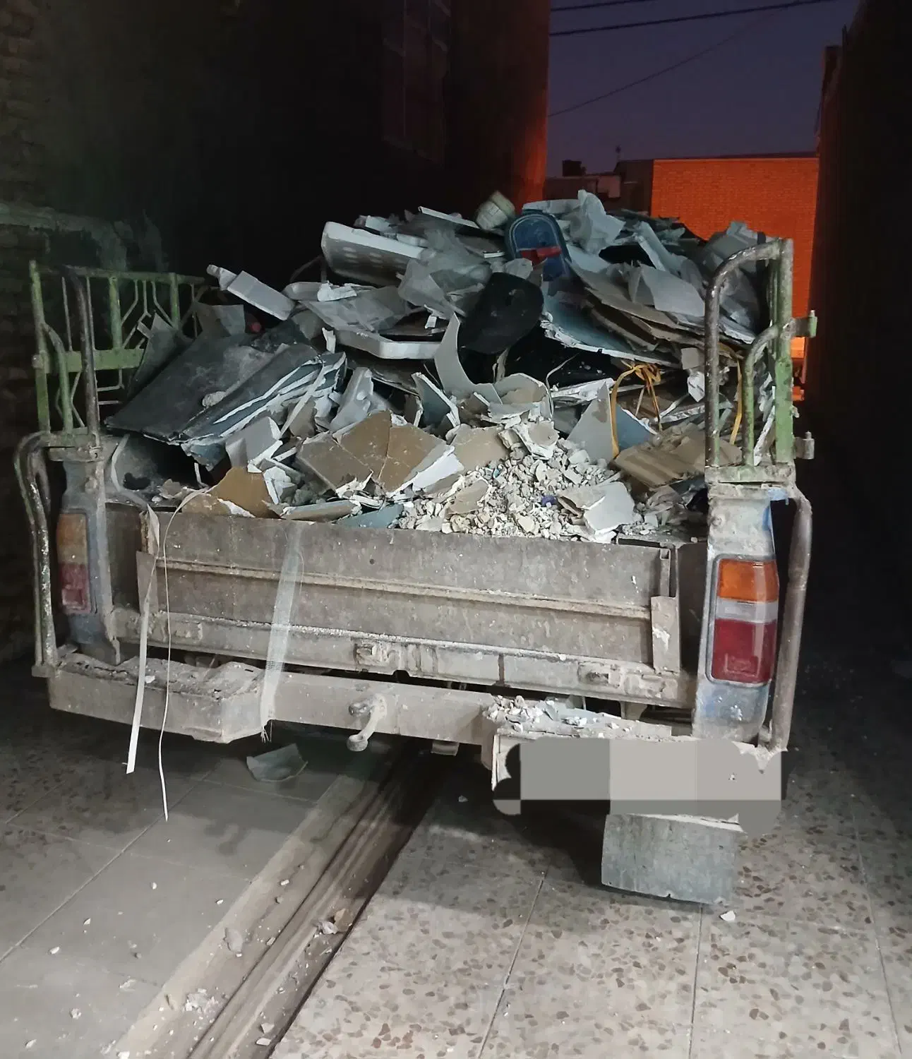 نخاله برداری بانیسان کمپرسی|خدمات حمل و نقل|خرمشهر, |دیوار