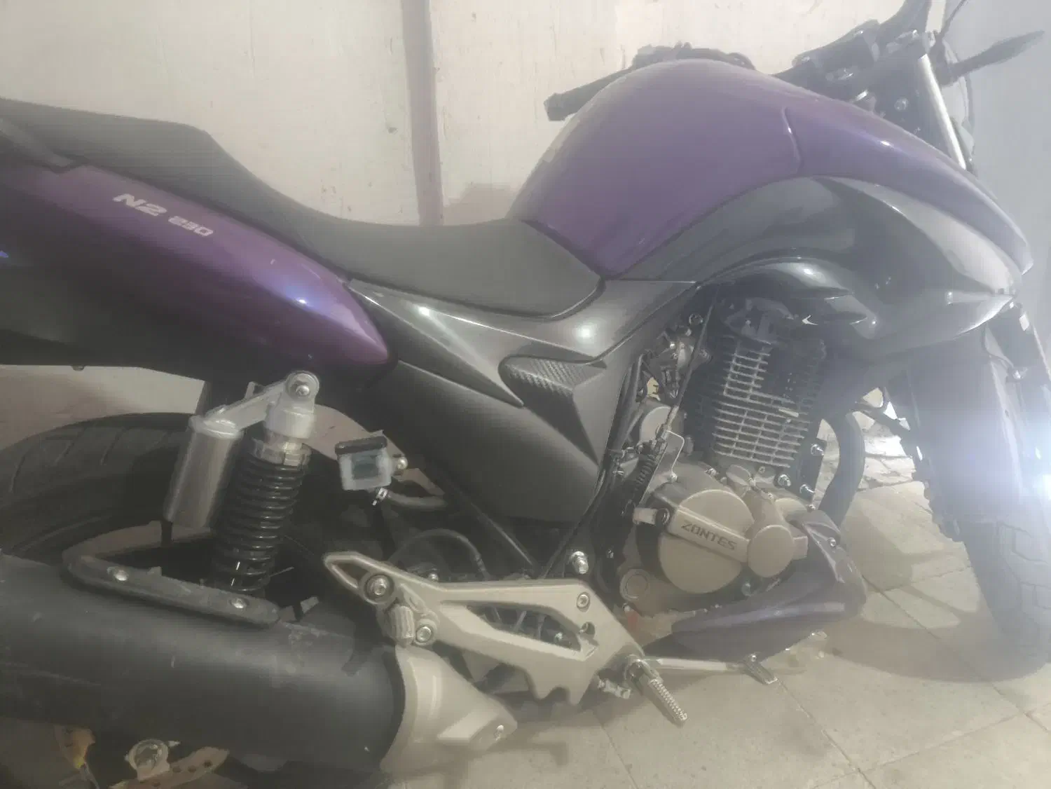 موتور زونتس 230|موتورسیکلت|مرودشت, تخت جمشید|دیوار