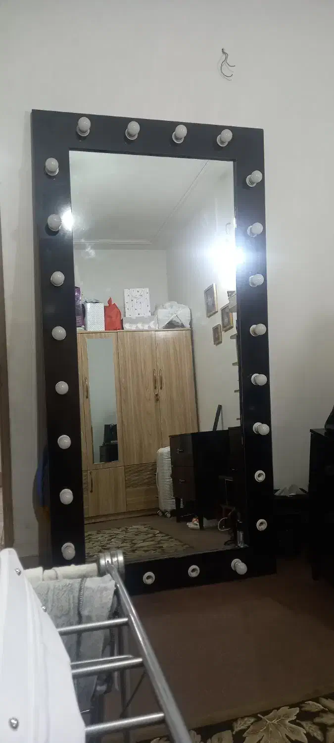 اینه قدی|مبلمان خانگی و میز عسلی|شیراز, شهرک فرهنگیان|دیوار