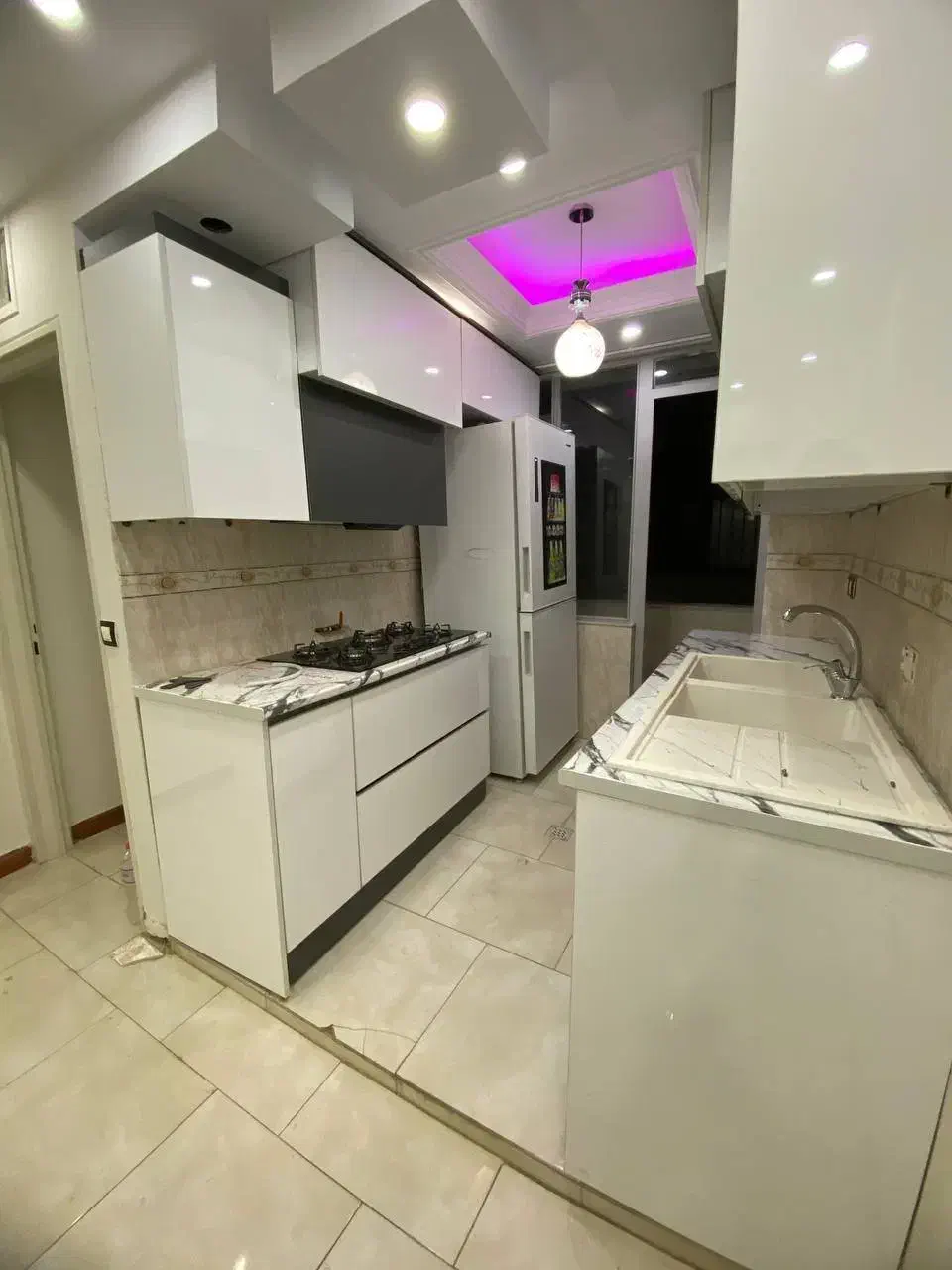 نقاشی ساختمان رباط کریم. پرند تمام نقاط تهران|خدمات پیشه و مهارت|رباطکریم, رباطکریم|دیوار