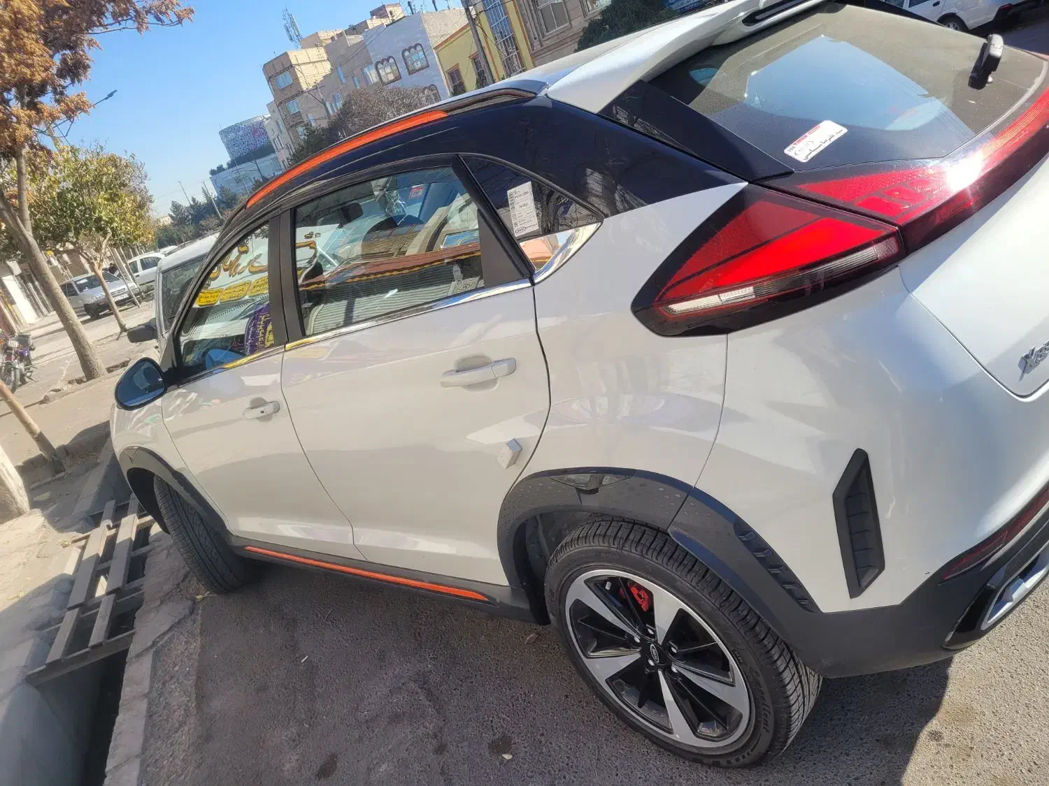 ایکس ۳۳ کراس اتومات مدل ۴۰۳|خودرو سواری و وانت|مشهد, شهید آوینی|دیوار