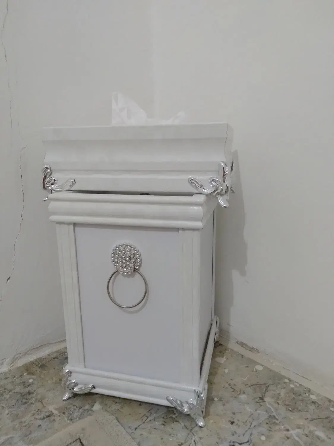 جا دستمال کاغذی همراه با سطل|صنایع دستی و سایر لوازم تزئینی|دهگلان, |دیوار