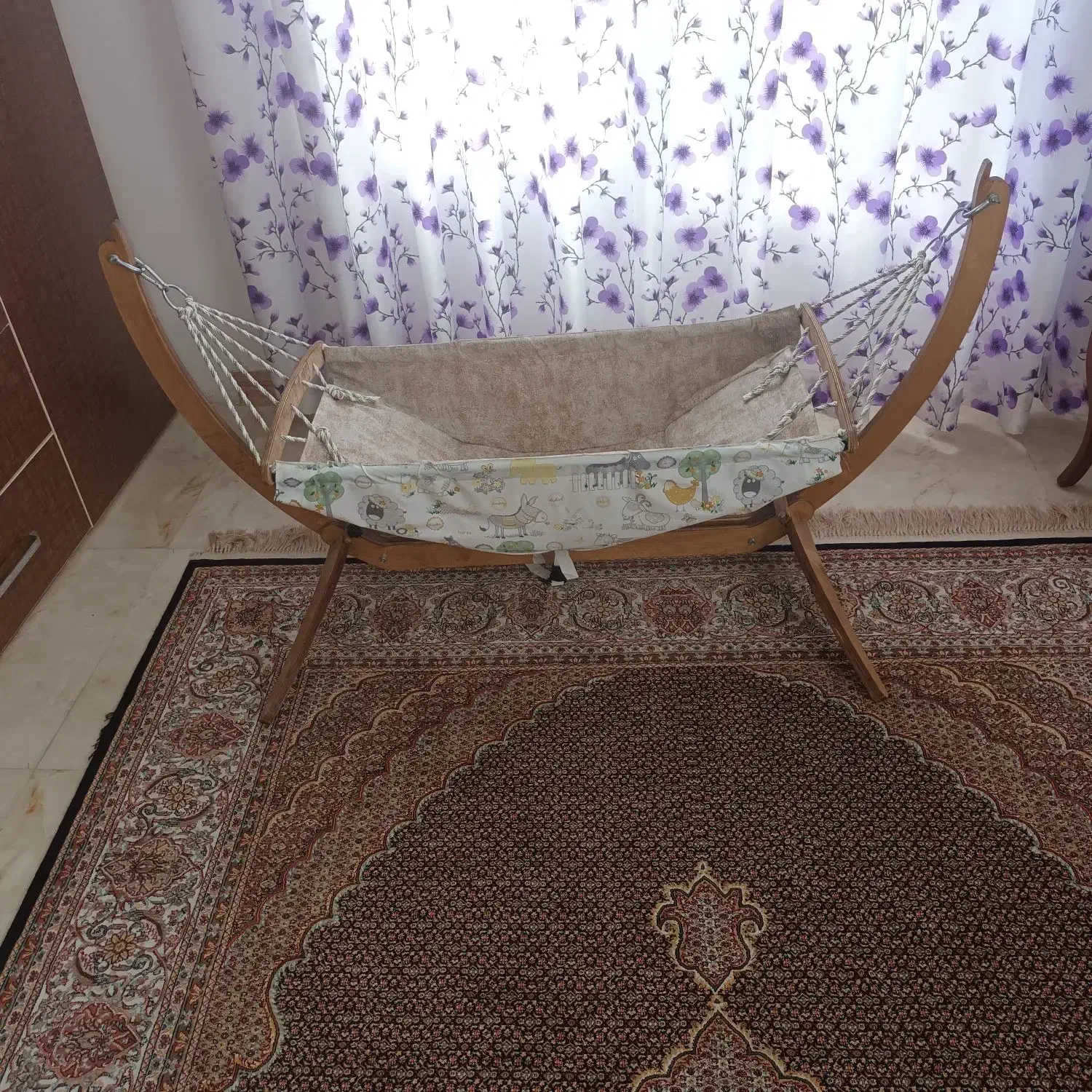 گهواره نوزاد|اسباب و اثاث بچه|کلاچای, |دیوار