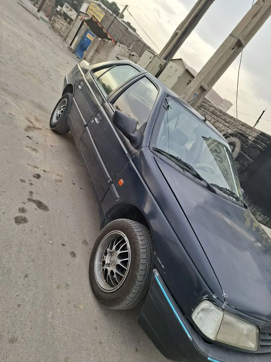 پژو ۴۰۵ جی ال آی|خودرو سواری و وانت|اصفهان, شفق|دیوار