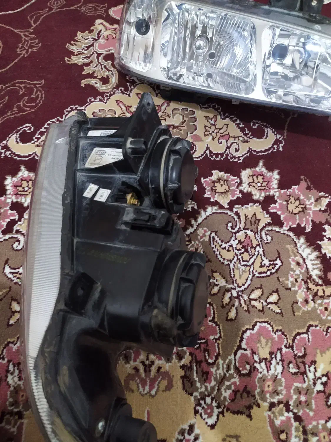 چراغ پژو پارس مدرن|قطعات یدکی و لوازم جانبی|دهدشت, |دیوار