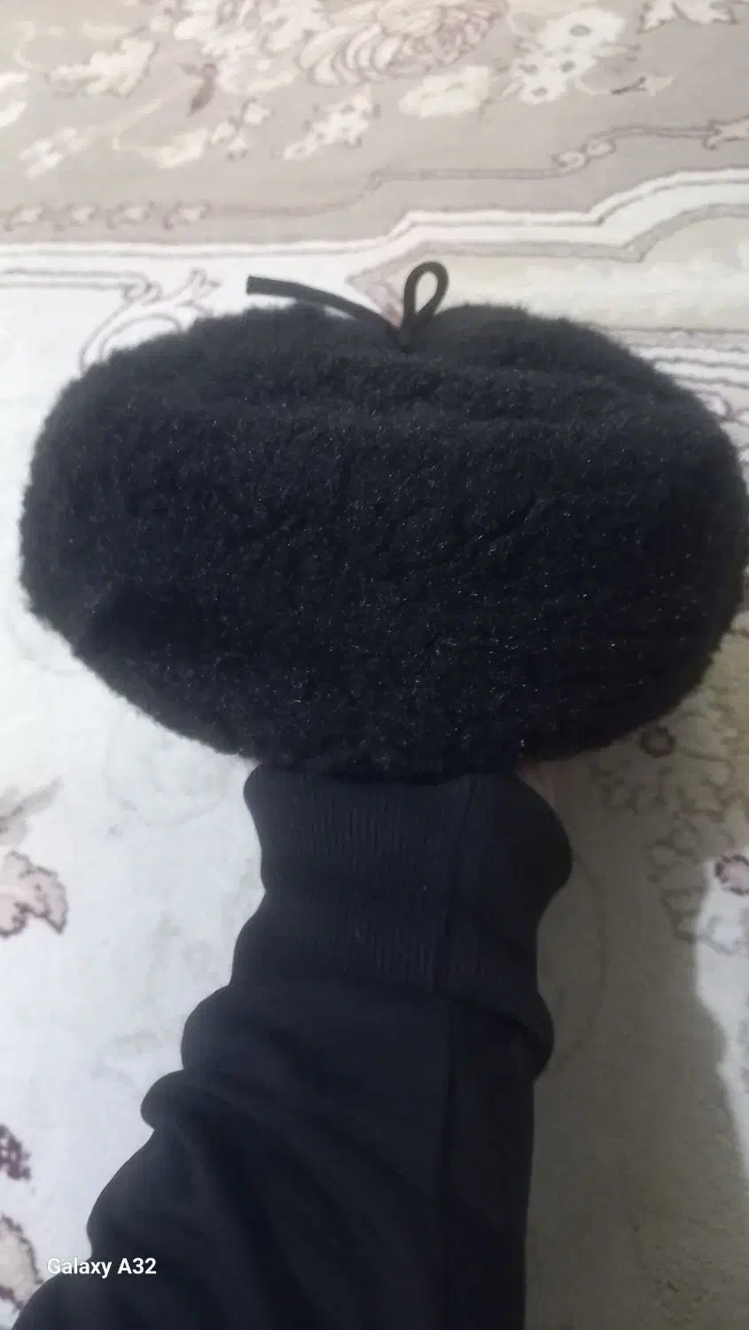 کلاه مشکی|لباس|بجنورد, |دیوار