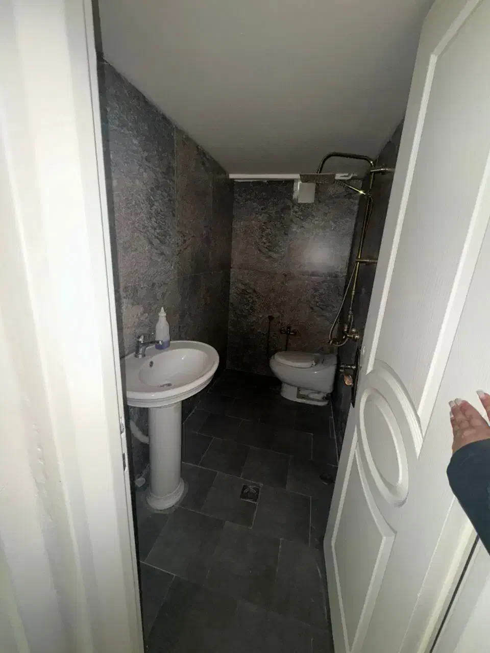 ۱۳۰متری/فول/غرب باقری/ایزدپناه/خوشنقشه نورگیر