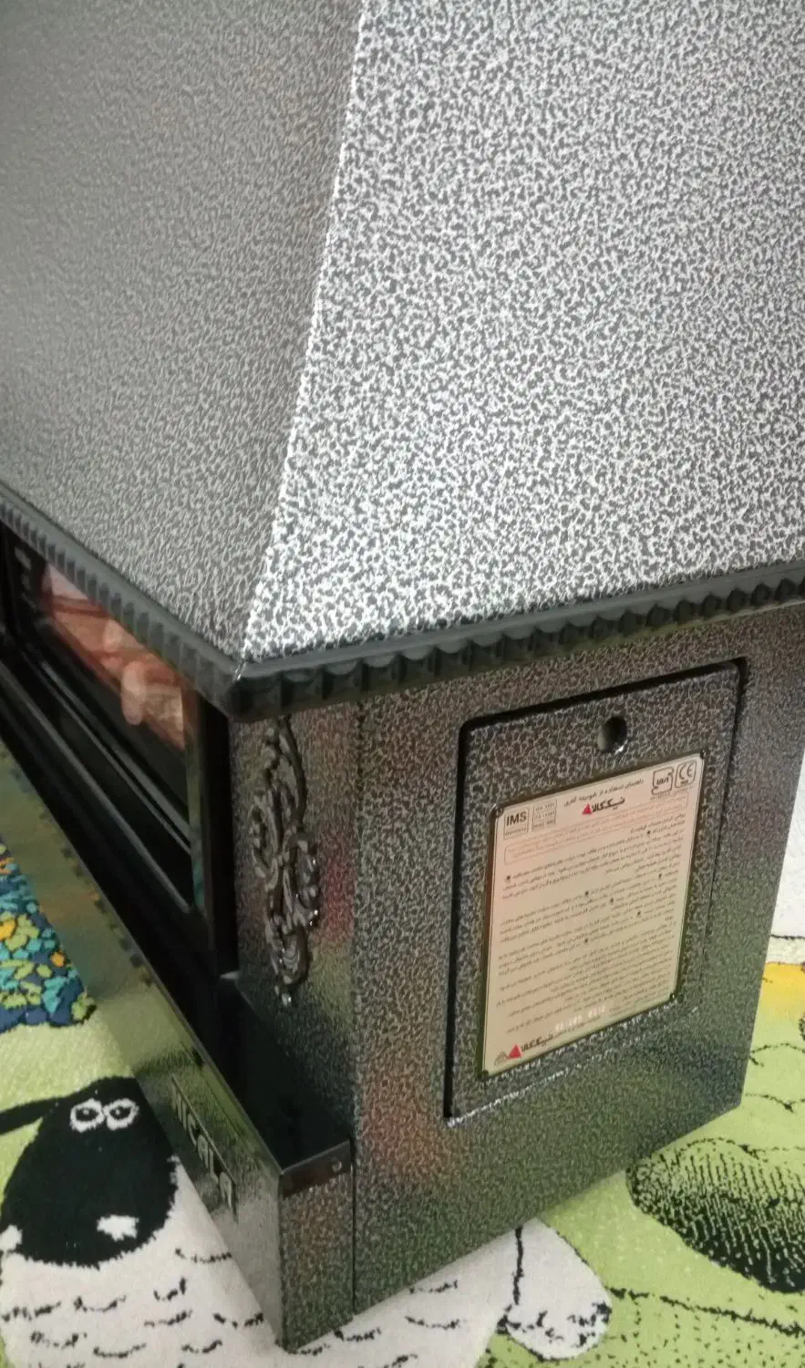 بخاری شومینه نیک کالا و تعدادی لوله بخاری نو|بخاری، هیتر، شومینه|برخوار, |دیوار