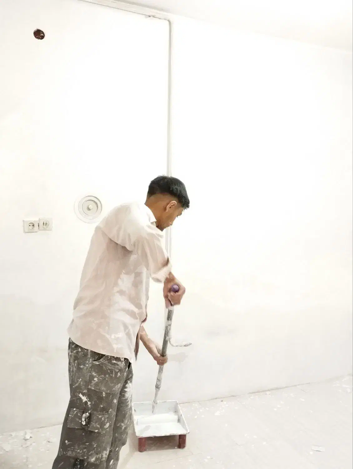 نقاشی ساختمان تضمینی با قیمت مناسب|خدمات پیشه و مهارت|مشهد, بهمن|دیوار