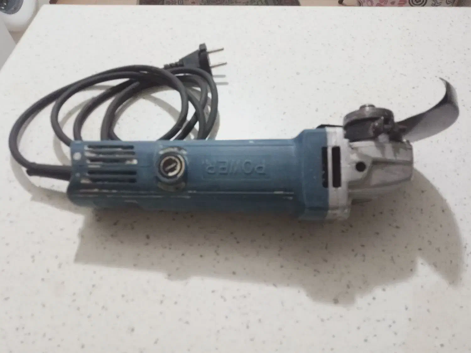 یکعدد مینی سنگ در حد نو ویکعدد دلرچکشی|ماشین‌آلات صنعتی|پرند, فاز ۴|دیوار