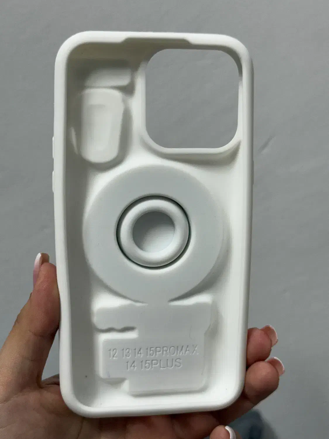 قاب آیفون ۱۵ پرومکس|لوازم جانبی موبایل و تبلت|آمل, |دیوار