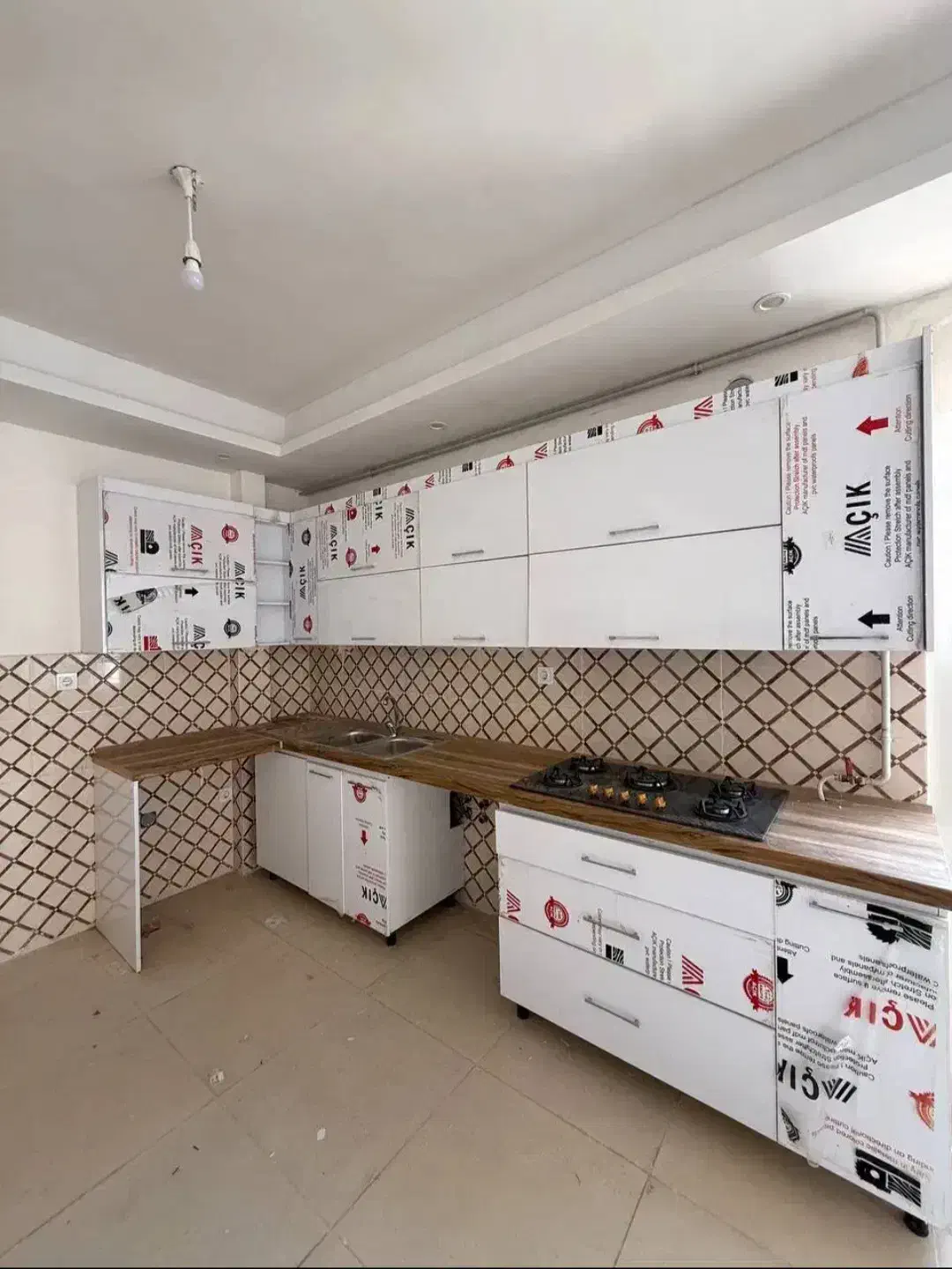 کد۸۲۰فروش واحد۱۱۰متری هدایت|فروش آپارتمان|لاهیجان, شهرک جانبازان|دیوار