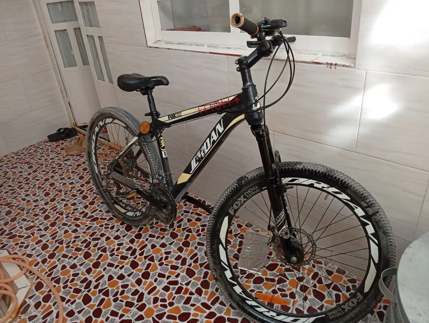 دوچرخه|دوچرخه، اسکیت، اسکوتر|بافق, |دیوار