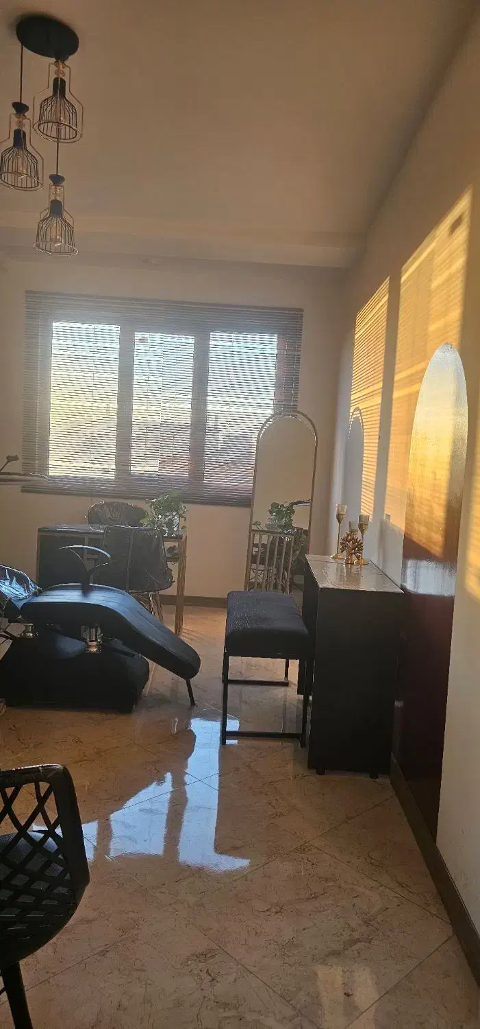 دعوت به همکاری در لاین ناخن و مژه با قیمت مناسب|استخدام درمانی، زیبایی، بهداشتی|سبزوار, کاشفی شمالی (دادگستری)|دیوار