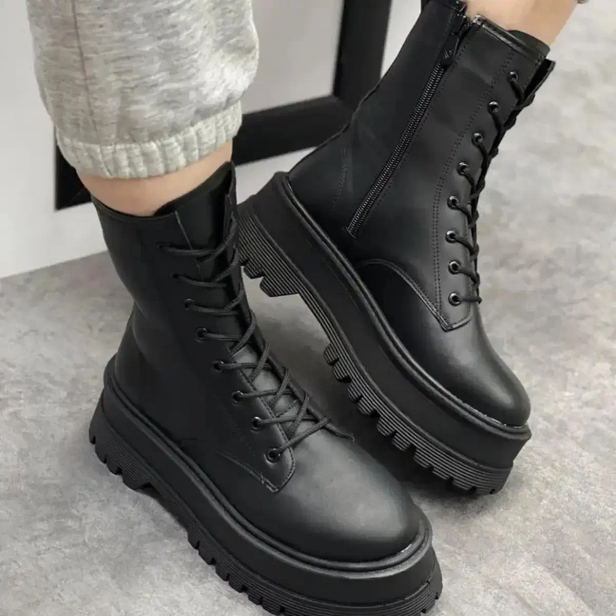 کفش نیم بوت زنانه مشکی مدل. ROXANA|کیف، کفش، کمربند|بم, |دیوار