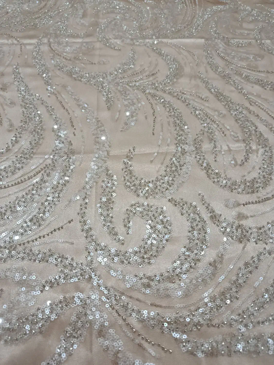 تعدادی پارچه با قیمت مناسب به فروش میرسید|لباس|درگهان, |دیوار