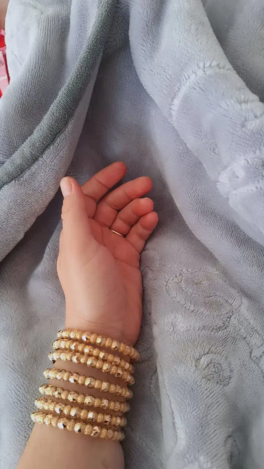 ۱ عدد بفروش میرسد ۸ گرم ۲۰۰ بالای تابلو|جواهرات|یاسوج, |دیوار