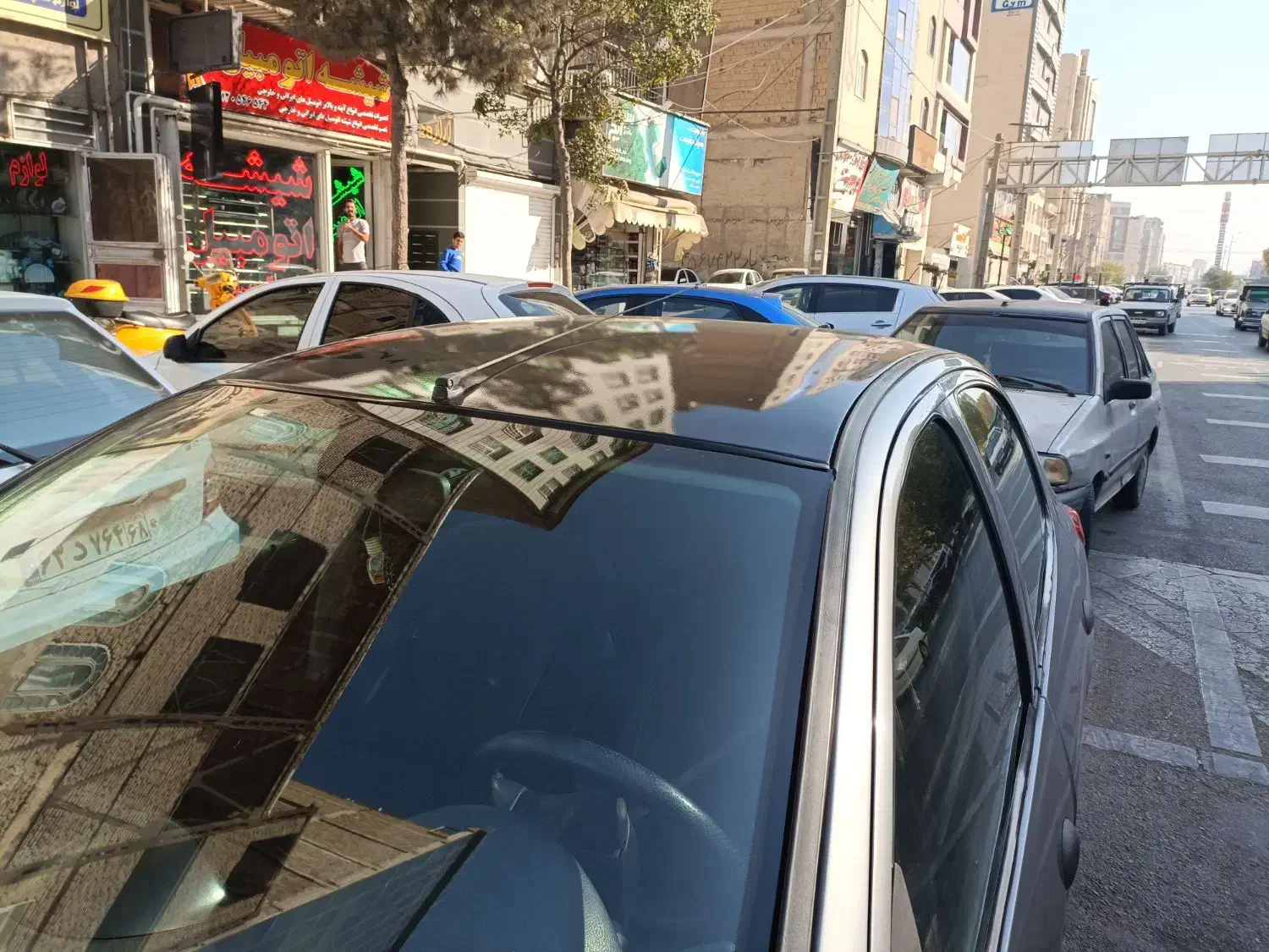 شیشه دودی برچسب دودی و انواع خدمات سیستم صوتی|خدمات موتور و ماشین|کرج, کرج نو|دیوار