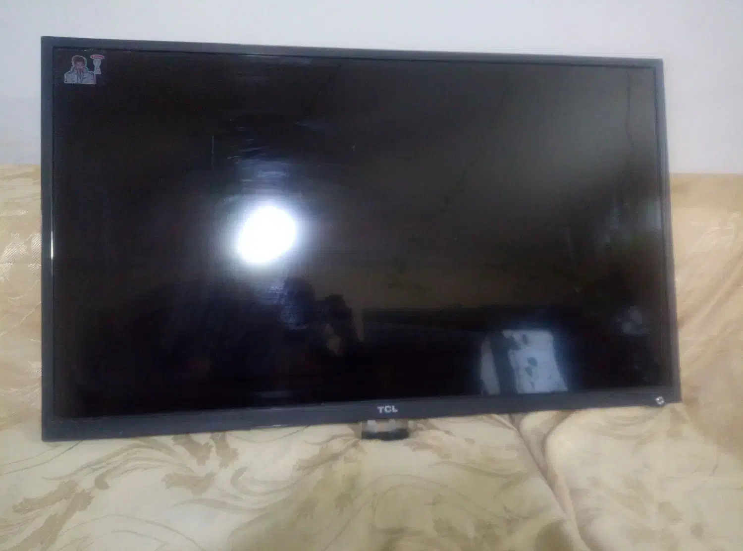 تلویزیون|تلویزیون و پروژکتور|راور, |دیوار