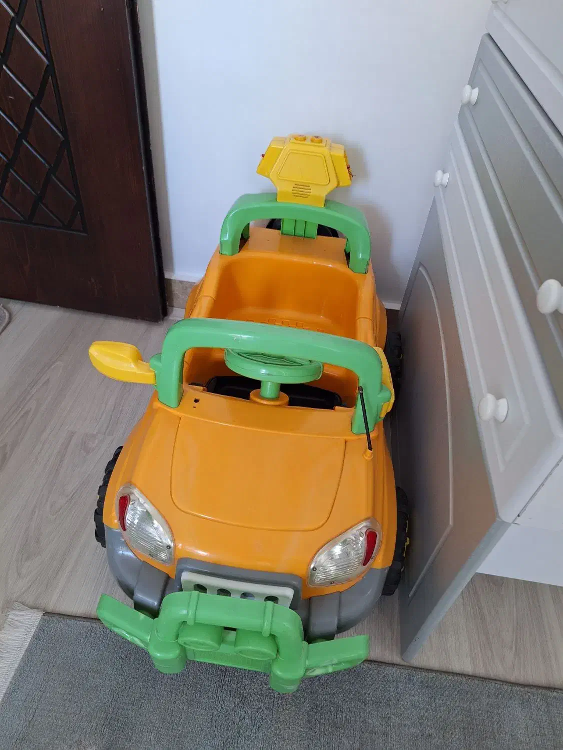 ماشین شارژی بدون باتری|اسباب و اثاث بچه|خوی, |دیوار