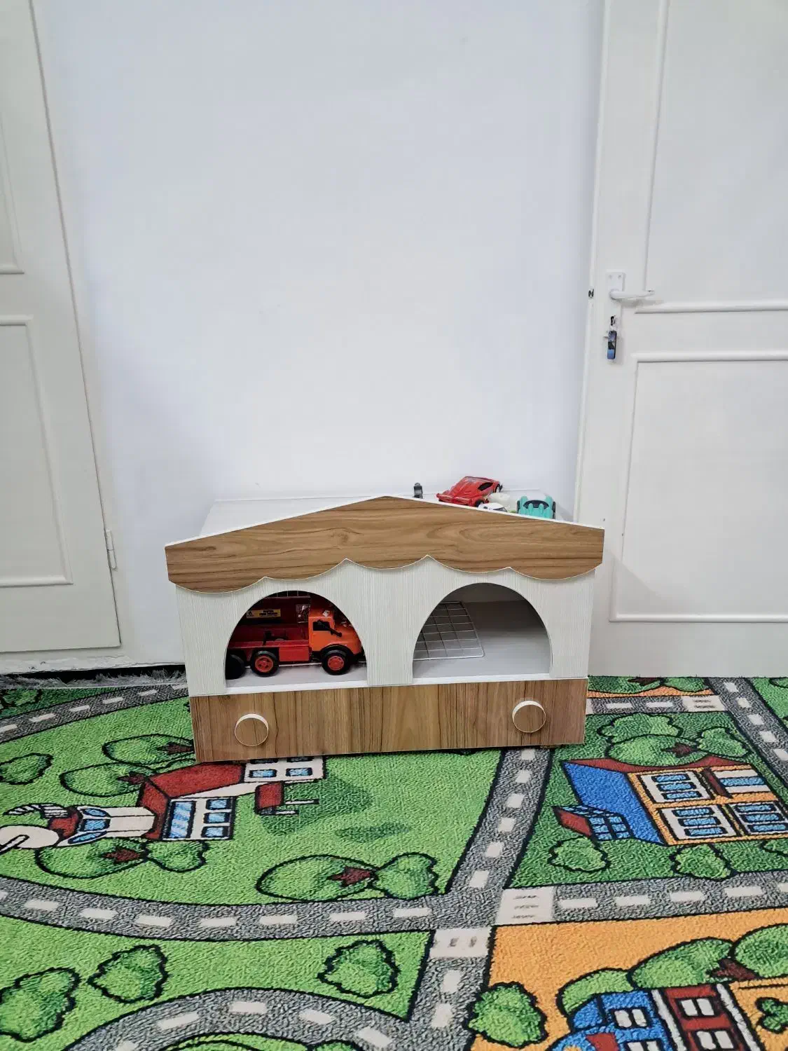 سرویس خواب کامل کودک نوجوان|تخت و سرویس خواب|شیراز, شهرک صدا و سیما|دیوار