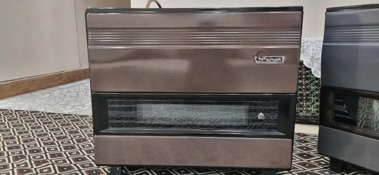 ۲ عدد بخاری گازی|بخاری، هیتر، شومینه|ساوه, |دیوار