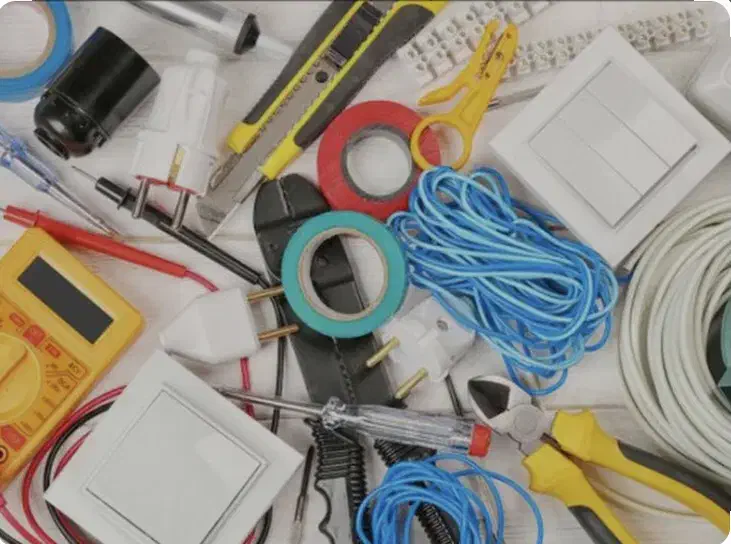 برقکار ساختمان رفع اتصالی تعویض و نصب لوازم برقی|خدمات پیشه و مهارت|کرج, گلشهر|دیوار