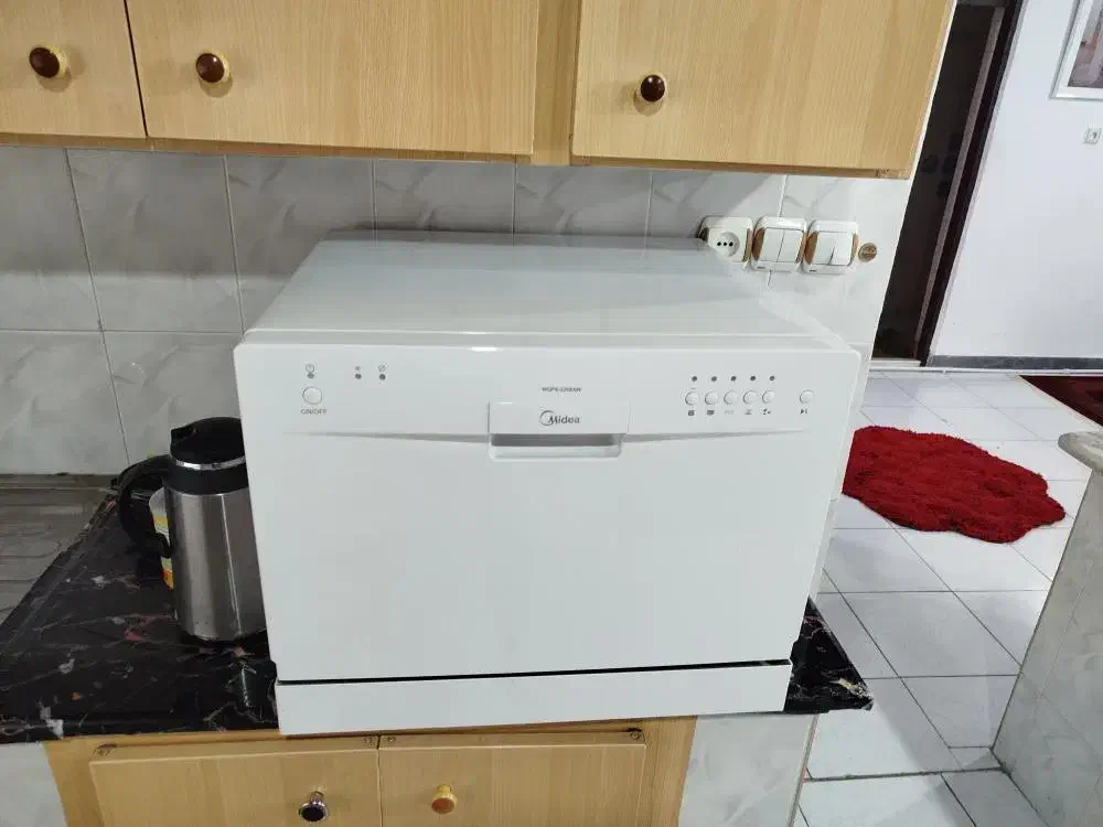 ماشین ظرفشویی|ماشین ظرفشویی|رشت, کوی بیانی|دیوار