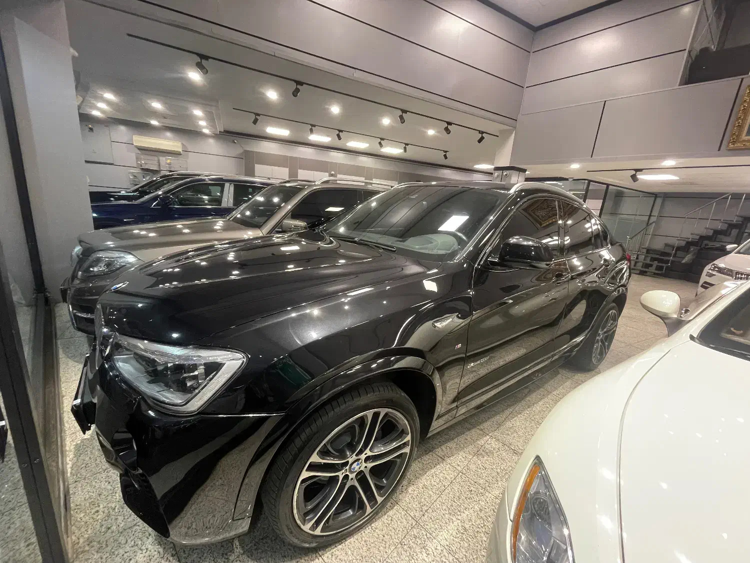 بی ام و ایکس فور ۲۰۱۵ فول|خودرو سواری و وانت|تهران, عباسآباد|دیوار