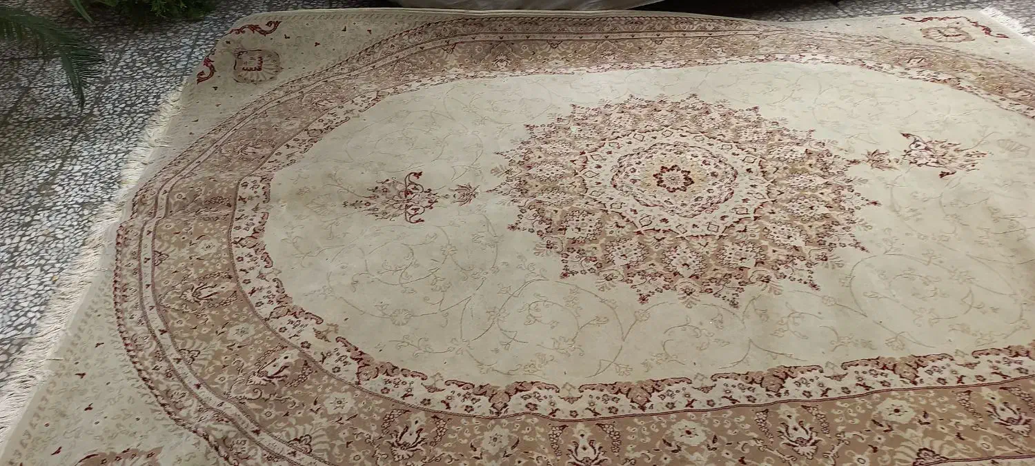 چند عدد فرش ۹ و ۶ متری ماشینی|فرش|رشت, ساغری سازان|دیوار