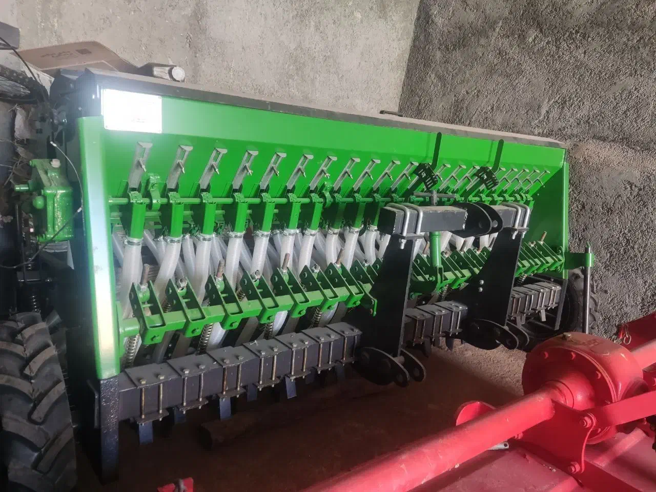 بذرکار صلاح برزگر کردستان|ماشین‌آلات صنعتی|سنندج, |دیوار