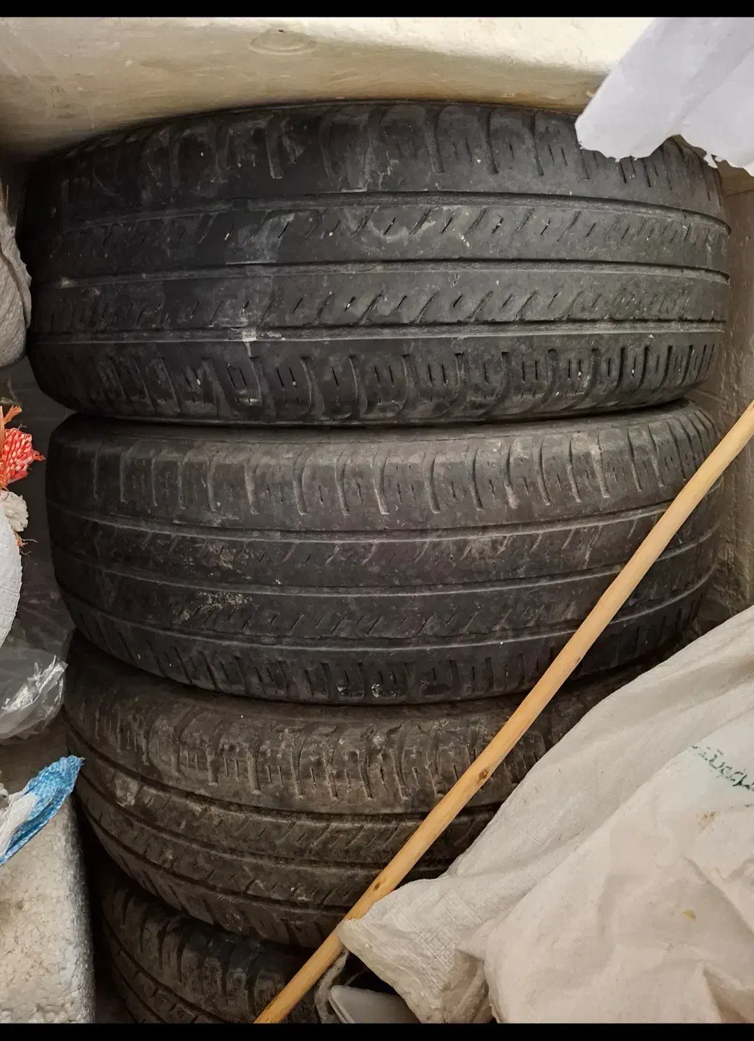 دو جفت لاستیک رینگ ۱۵،۱۸۵|قطعات یدکی و لوازم جانبی|خلخال, |دیوار