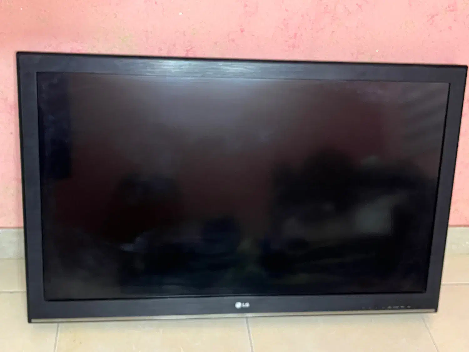 تلوزیون ال‌جی 43اینچ|تلویزیون و پروژکتور|همدان, |دیوار