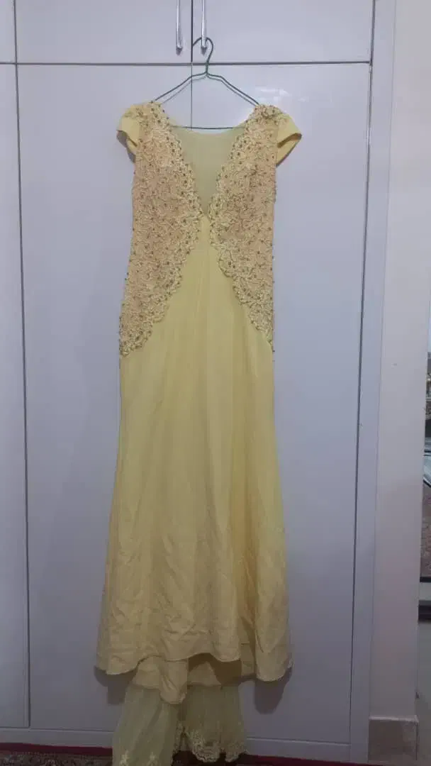 لباس مجلسی|لباس|ارومیه, |دیوار