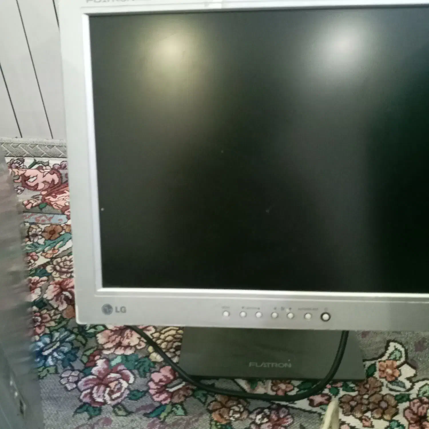 مانیتوروکیبورد کیس|رایانه رومیزی|تهران, خاک سفید|دیوار